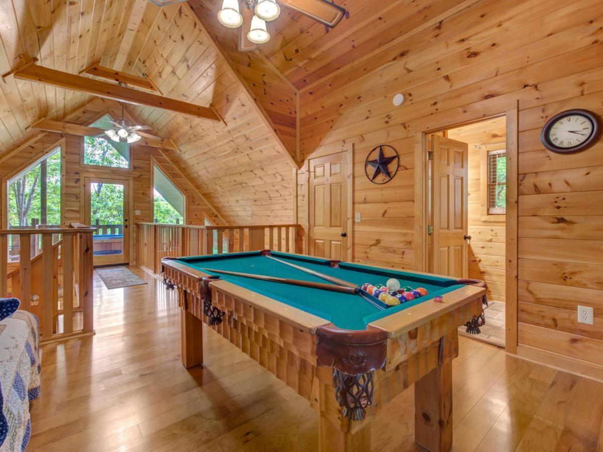 Macys Hideaway Villa Sevierville Exterior foto